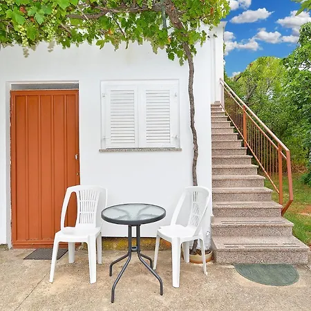 407 Apartment *