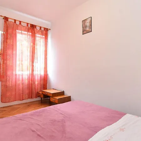 Apartment 407